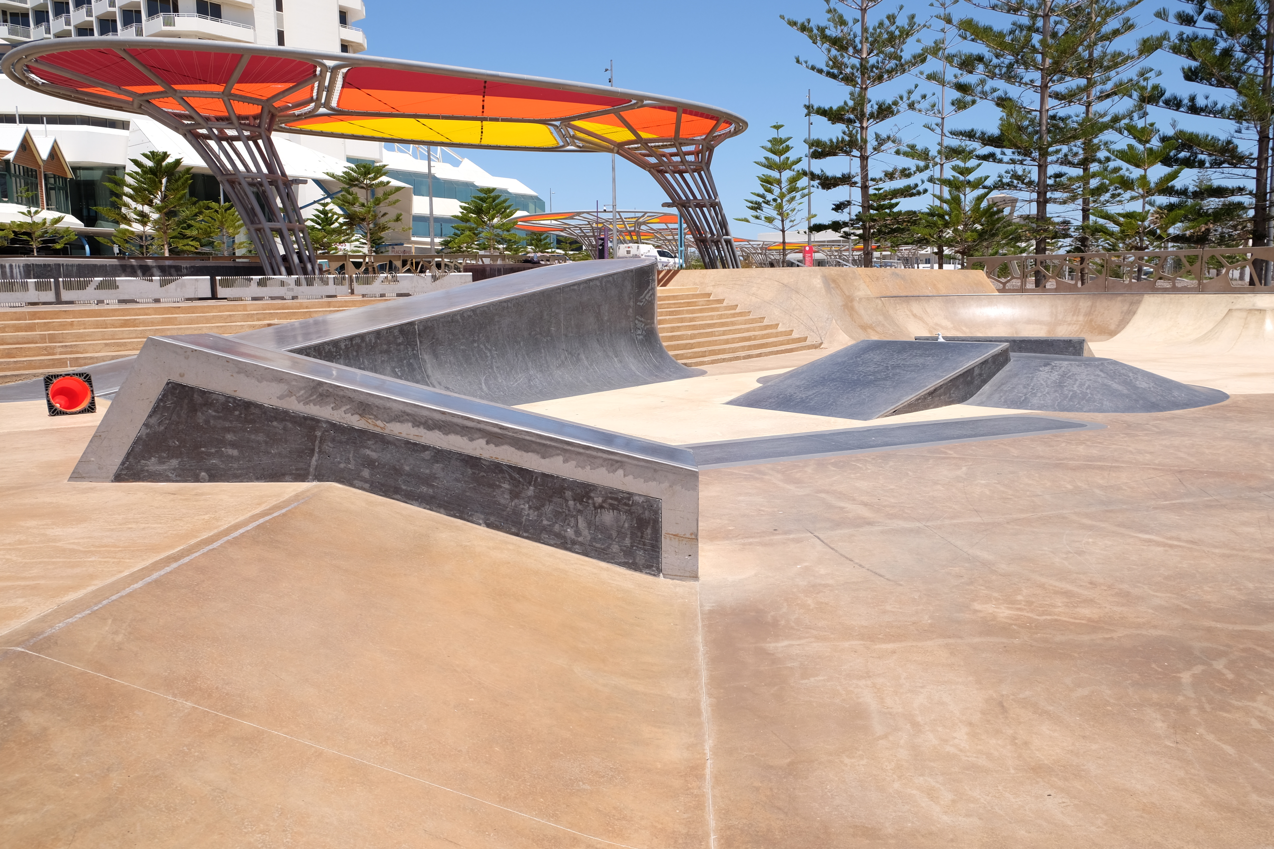 SKATE PARK